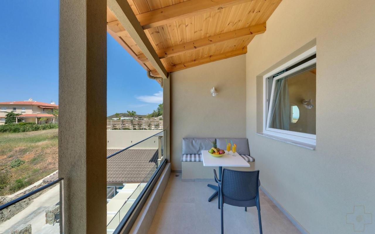 Spiros-Soula Thematic Suites Агия-Пелагия  Экстерьер фото